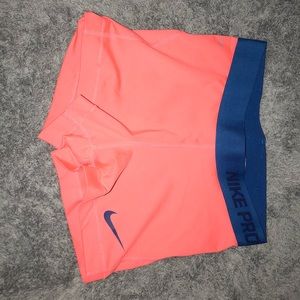 Nike spandex